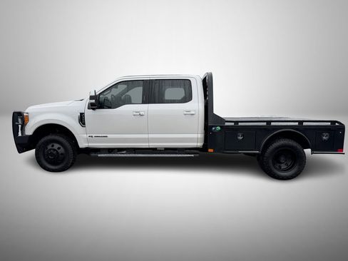 Used 2019 Ford F350 Lariat w/ Lariat Ultimate Package image 6
