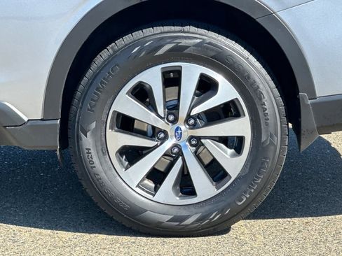 Used 2021 Subaru Outback Premium AWD/4WD image 30