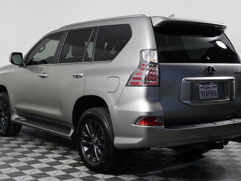 Used 2020 Lexus GX 460 Premium w/ Premium Package AWD/4WD image 6