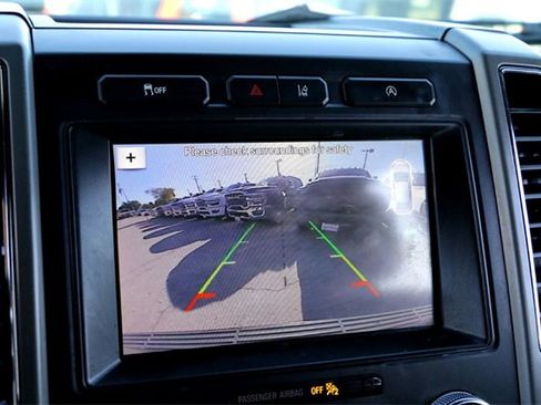 Used 2019 Ford Expedition XLT w/ Equipment Group 202A image 16