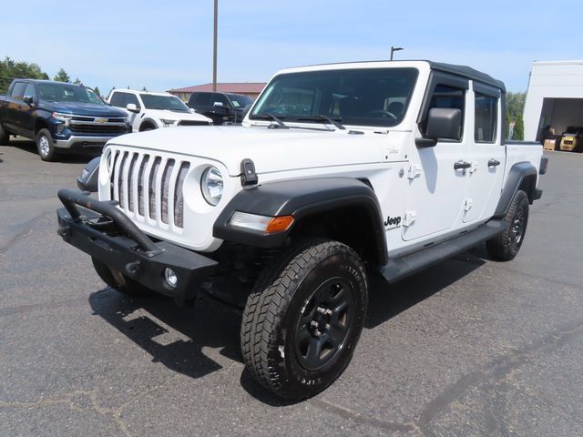 Used 2021 Jeep Gladiator Sport AWD/4WD image 3