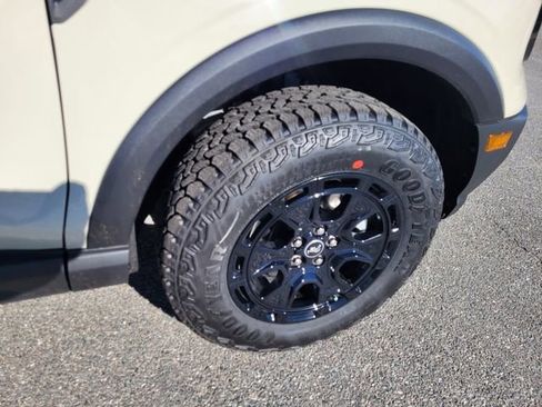 New 2025 Ford Bronco Sport Outer Banks w/ Sasquatch Outer Banks Package image 14