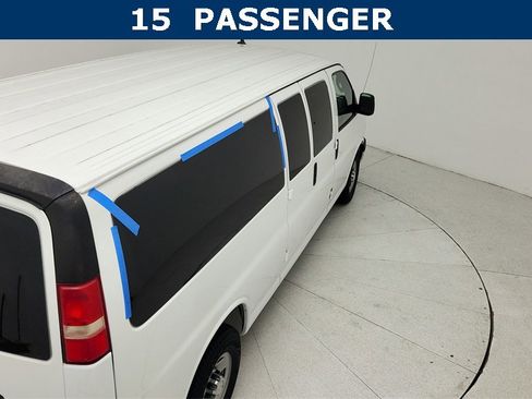 Used 2018 Chevrolet Express 3500 LT w/ LT Preferred Equipment Group image 33