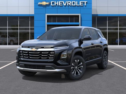 New 2027 Chevrolet Equinox LT FWD image 6