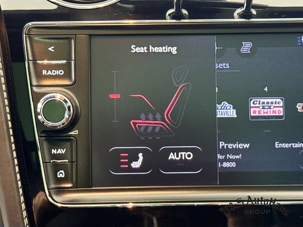 Used 2018 Bentley Bentayga AWD/4WD image 27