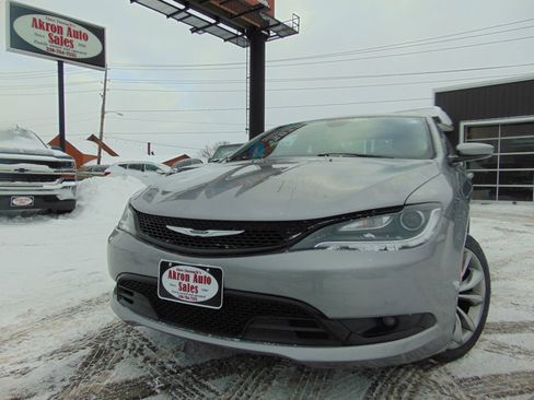 Used 2015 Chrysler 200 S w/ Comfort Group image 24
