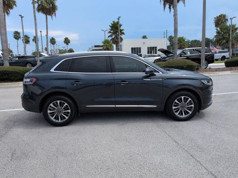 Certified 2023 Lincoln Nautilus AWD w/ Premium Package image 3