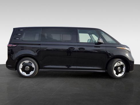 New 2025 Volkswagen ID. Buzz Pro S image 4