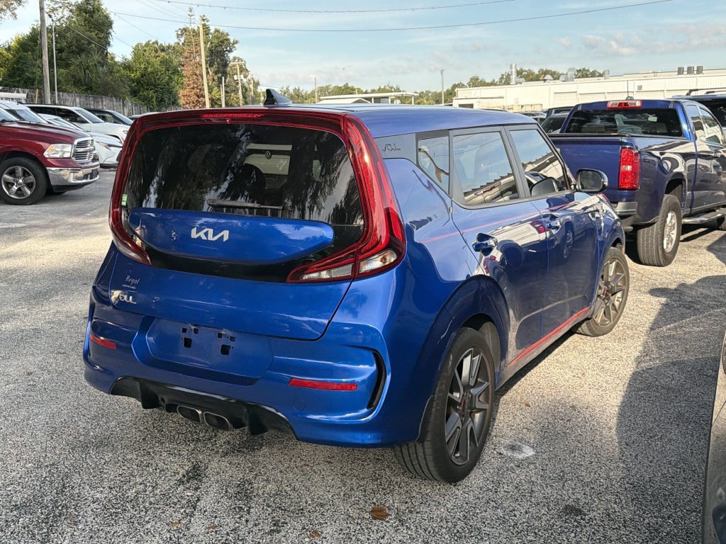 Used 2022 Kia Soul Turbo FWD image 4