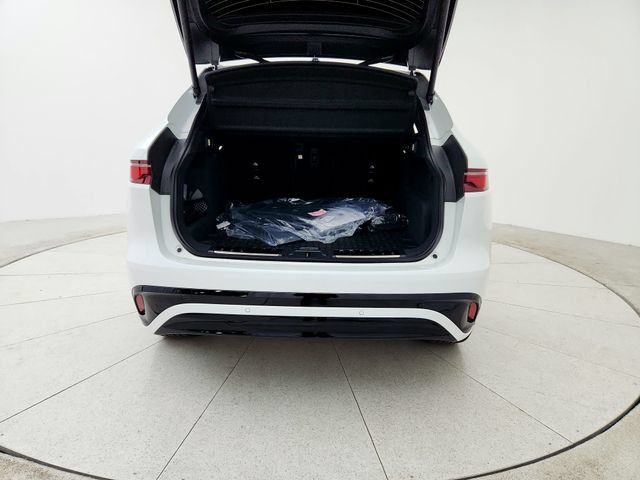 Used 2026 Jaguar F-PACE R-Dynamic S AWD/4WD image 19