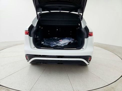 New 2026 Jaguar F-PACE R-Dynamic S image 19