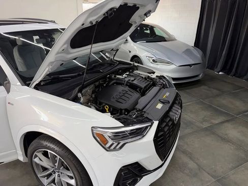 Used 2024 Audi Q3 2.0T Premium AWD/4WD image 42