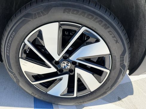 New 2026 Volkswagen Atlas SEL AWD/4WD image 33