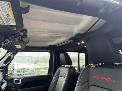 New 2025 Jeep Gladiator Rubicon w/ Convenience Group image 27