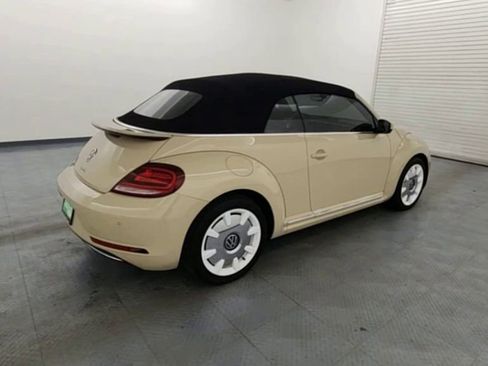 Used 2019 Volkswagen Beetle 2.0T Final Edition SEL image 8