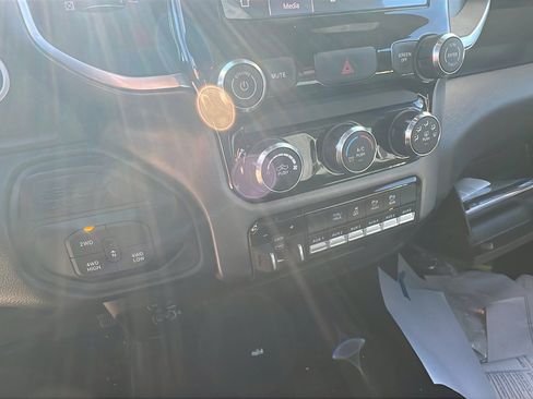 Used 2025 RAM 2500 Big Horn image 29