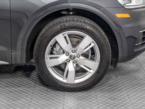 Used 2019 Audi Q5 2.0T Premium w/ Convenience Package AWD/4WD image 33