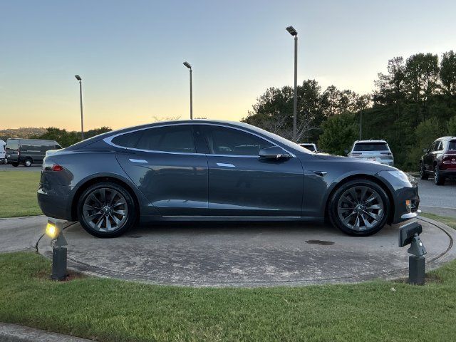 Used 2020 Tesla Model S Long Range AWD/4WD image 8