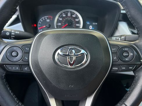 Used 2020 Toyota Corolla SE w/ SE Premium Package FWD image 24