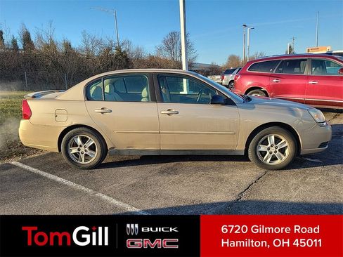 Used 2005 Chevrolet Malibu LS w/ Preferred Equipment Group image 1
