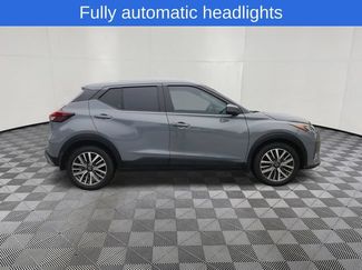 Used 2024 Nissan Kicks SV FWD video 4