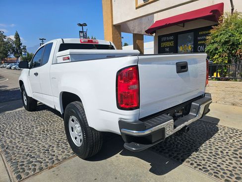 Used 2020 Chevrolet Colorado W/T w/ WT Convenience Package RWD image 7