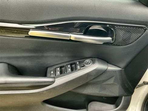 Used 2021 Kia Seltos EX image 15