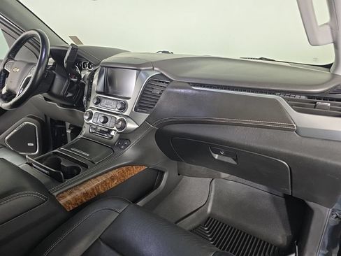 Used 2020 Chevrolet Tahoe Premier AWD/4WD image 47
