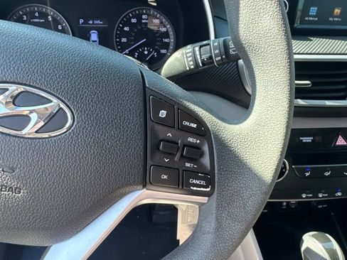 Used 2019 Hyundai Tucson SE FWD image 16