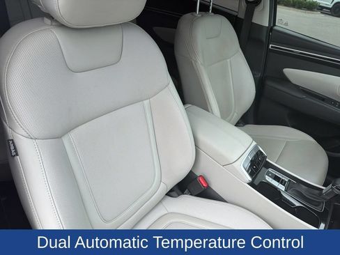 Used 2023 Hyundai Tucson SEL w/ Convenience Package FWD image 16