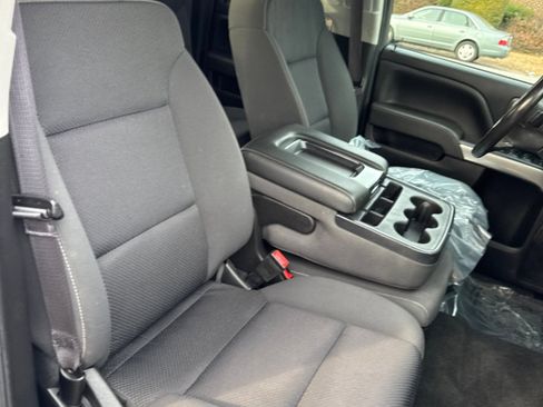 Used 2017 Chevrolet Silverado 1500 LT w/ All Star Edition image 15