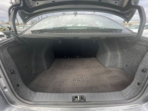 Used 2025 Nissan Versa SV w/ Trunk Package image 25