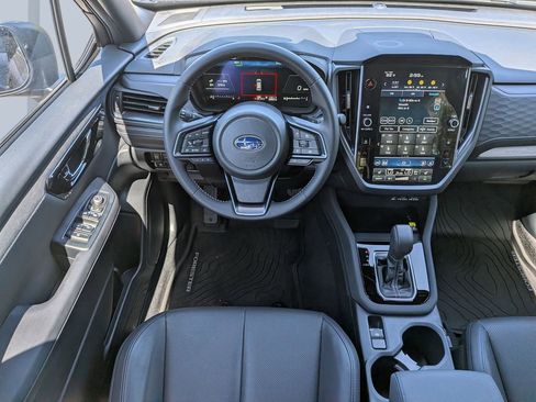 Used 2025 Subaru Forester Limited w/ Protection Package (1PH) image 19