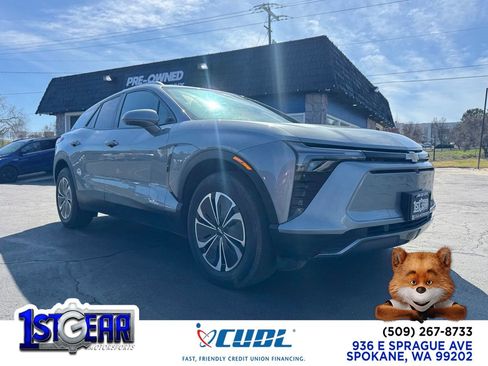 Used 2024 Chevrolet Blazer EV LT image 1