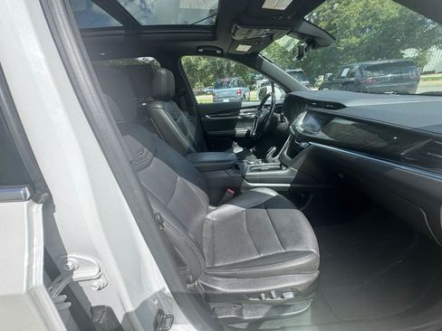 Used 2020 Cadillac XT6 Premium Luxury FWD image 9