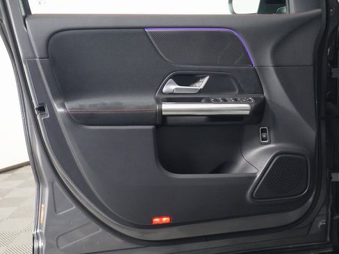 Used 2022 Mercedes-Benz GLA 250 image 12