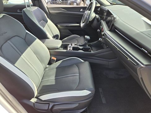 Certified 2025 Kia K5 GT-Line w/ GT-Line Premium Package image 16