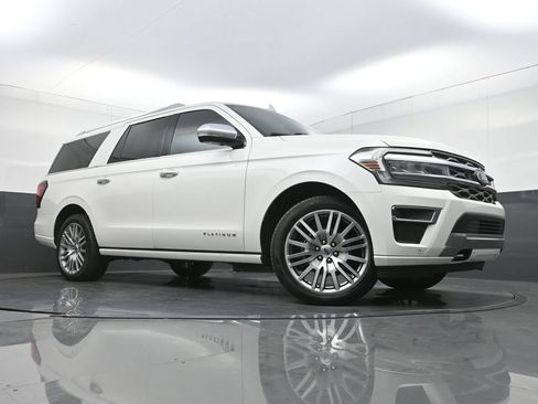 Used 2023 Ford Expedition Max Platinum AWD/4WD image 25