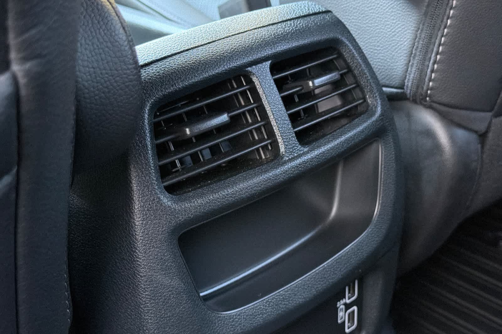 Used 2023 Honda Passport EX-L image 14