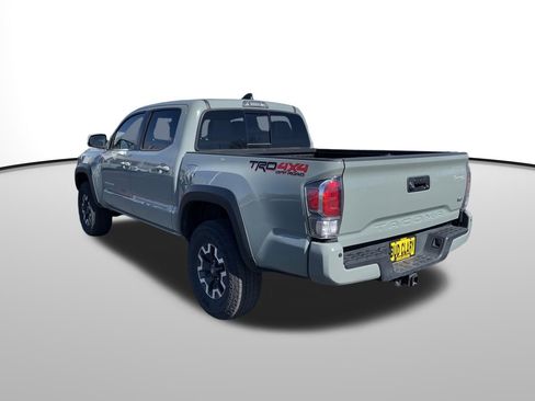 Used 2023 Toyota Tacoma TRD Off-Road w/ TRD Premium Off Road Package image 7