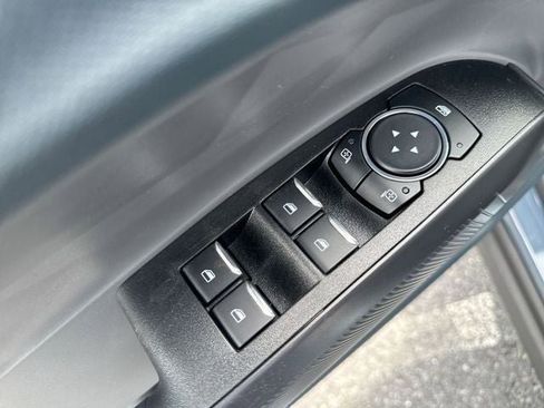 New 2025 Ford Maverick Lariat w/ Black Appearance Package image 13