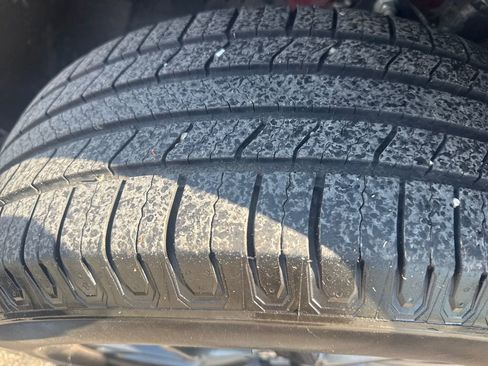 Used 2021 Nissan Rogue S image 30