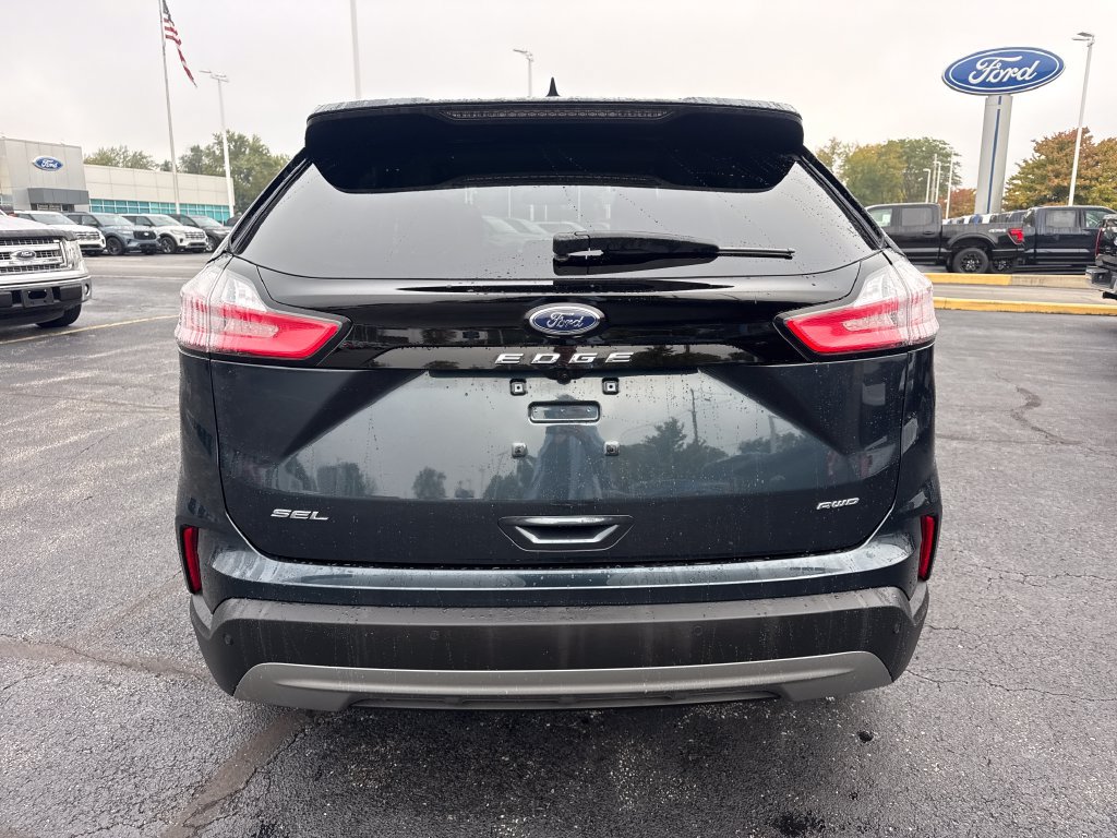 Used 2024 Ford Edge SEL w/ Convenience Package AWD/4WD image 8