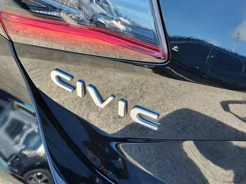 Used 2023 Honda Civic Sport Touring image 6