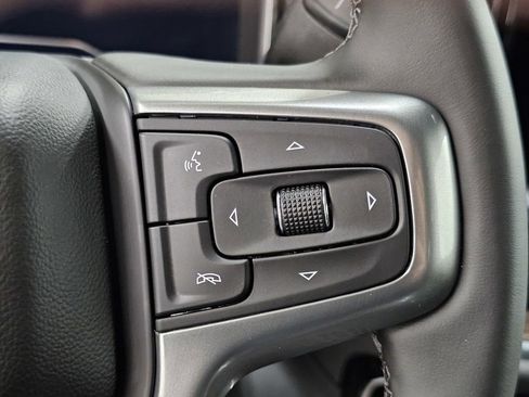 Used 2025 Chevrolet Silverado 2500 LT w/ All Star Edition image 32