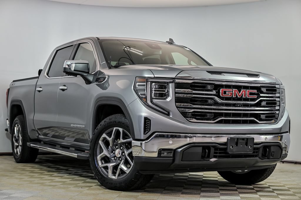 Used 2024 GMC Sierra 1500 SLT w/ SLT Premium Plus Package AWD/4WD image 1