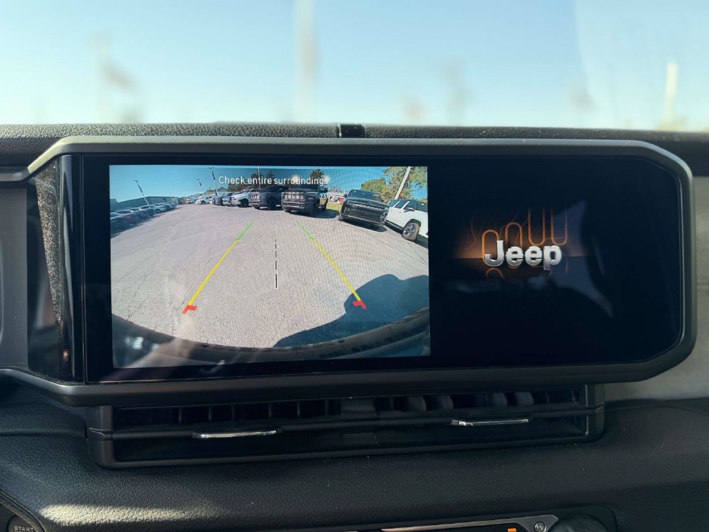 Used 2024 Jeep Wrangler Unlimited Sport AWD/4WD image 22