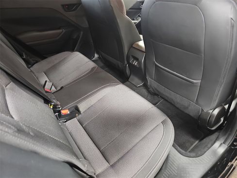 Used 2024 Subaru Crosstrek 2.0i Premium image 11