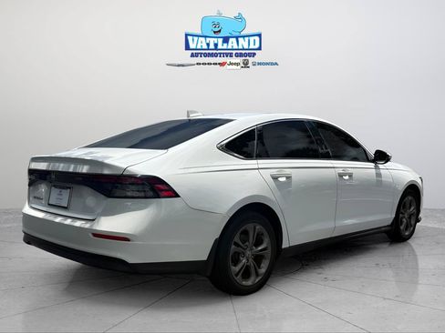 Used 2023 Honda Accord EX image 5