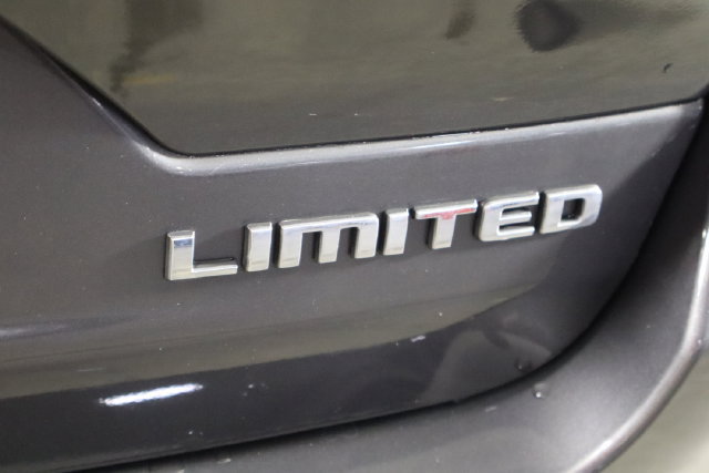 Used 2023 Jeep Grand Cherokee Limited RWD image 49